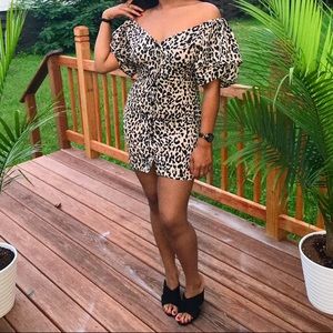 Off the shoulder poof sleeve cheetah print dress